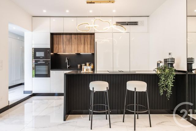 maison à vendre - 5 pièces - 111.61 m2 - ST MAUR DES FOSSES - 94 - ILE-DE-FRANCE - Century 21 La Pie