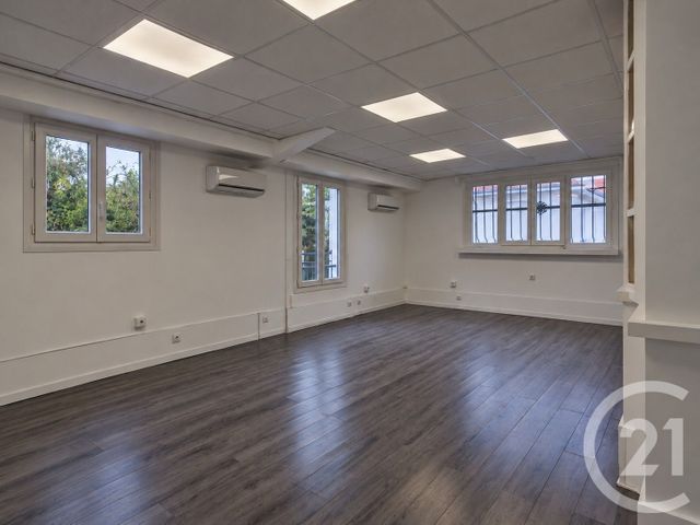 divers à vendre - 424.15 m2 - ST MAUR DES FOSSES - 94 - ILE-DE-FRANCE - Century 21 La Pie