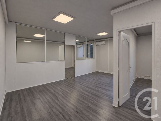 divers à vendre - 424.15 m2 - ST MAUR DES FOSSES - 94 - ILE-DE-FRANCE - Century 21 La Pie