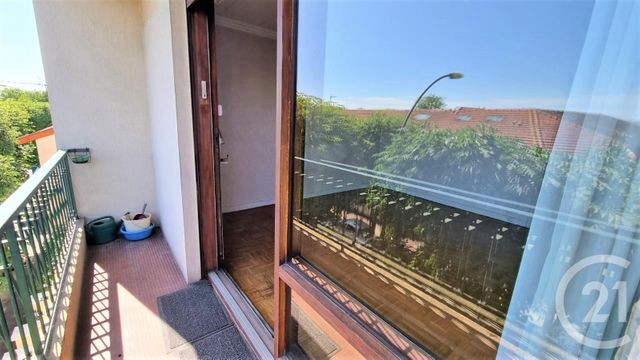Appartement F2 à vendre - 2 pièces - 46.02 m2 - ST MAUR DES FOSSES - 94 - ILE-DE-FRANCE - Century 21 La Pie