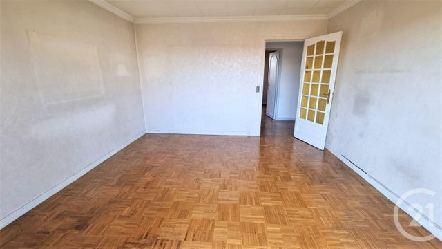 Appartement F2 à vendre - 2 pièces - 46.02 m2 - ST MAUR DES FOSSES - 94 - ILE-DE-FRANCE - Century 21 La Pie