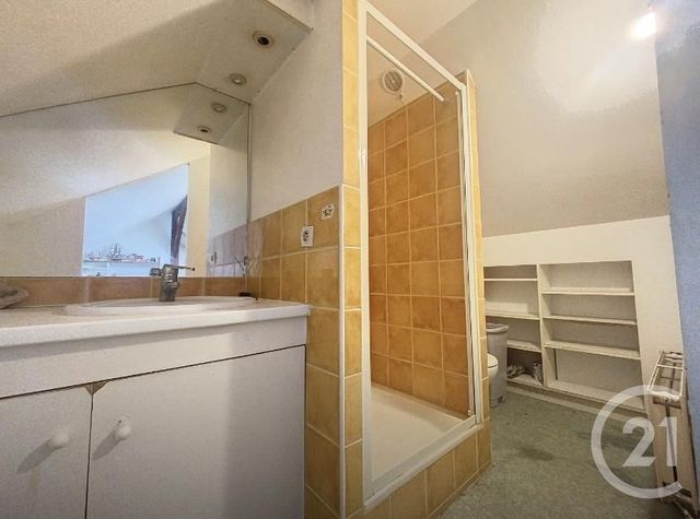 Appartement F4 à vendre - 4 pièces - 62.12 m2 - ST MAUR DES FOSSES - 94 - ILE-DE-FRANCE - Century 21 La Pie