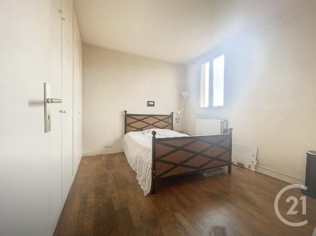 Appartement F4 à vendre - 4 pièces - 62.12 m2 - ST MAUR DES FOSSES - 94 - ILE-DE-FRANCE - Century 21 La Pie