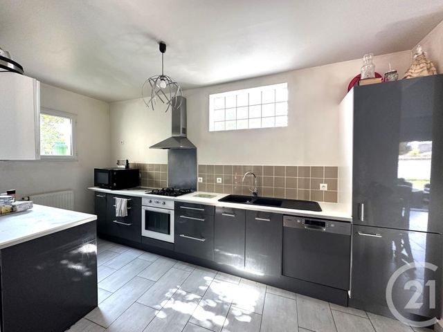 maison à vendre - 8 pièces - 140.14 m2 - ST MAUR DES FOSSES - 94 - ILE-DE-FRANCE - Century 21 La Pie