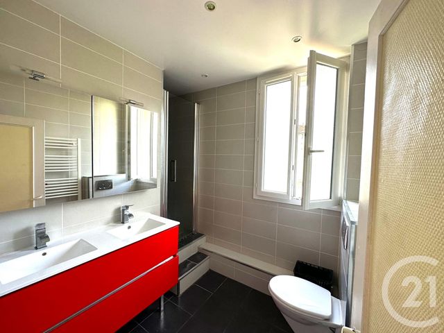 maison à vendre - 8 pièces - 140.14 m2 - ST MAUR DES FOSSES - 94 - ILE-DE-FRANCE - Century 21 La Pie