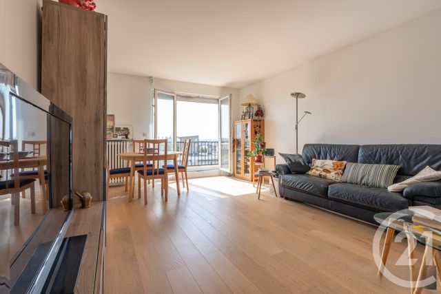 Appartement F3 à vendre ST MAUR DES FOSSES