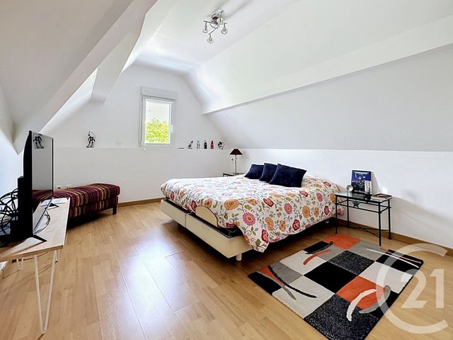 maison à vendre - 6 pièces - 170.0 m2 - LA VARENNE ST HILAIRE - 94 - ILE-DE-FRANCE - Century 21 La Pie
