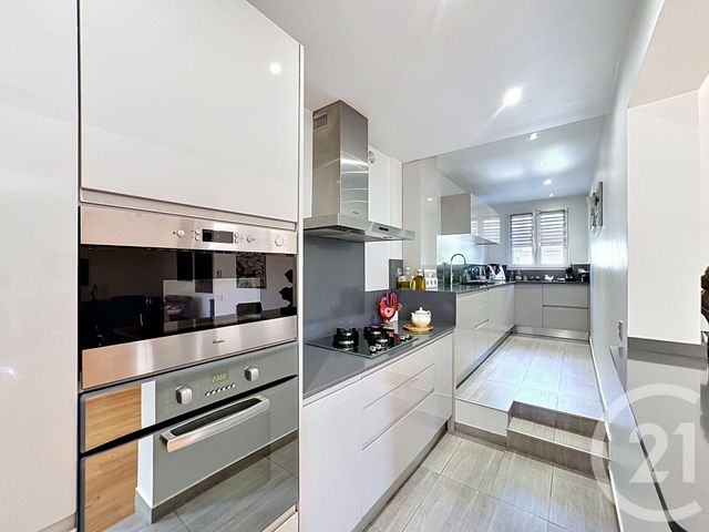 maison à vendre - 6 pièces - 170.0 m2 - LA VARENNE ST HILAIRE - 94 - ILE-DE-FRANCE - Century 21 La Pie