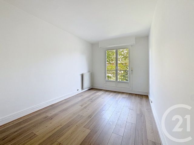 Appartement F3 à vendre - 3 pièces - 81.98 m2 - ST MAUR DES FOSSES - 94 - ILE-DE-FRANCE - Century 21 La Pie