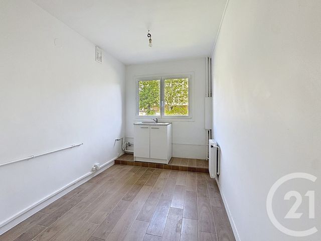 Appartement F3 à vendre - 3 pièces - 81.98 m2 - ST MAUR DES FOSSES - 94 - ILE-DE-FRANCE - Century 21 La Pie