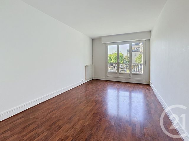 Appartement F3 à vendre - 3 pièces - 81.98 m2 - ST MAUR DES FOSSES - 94 - ILE-DE-FRANCE - Century 21 La Pie