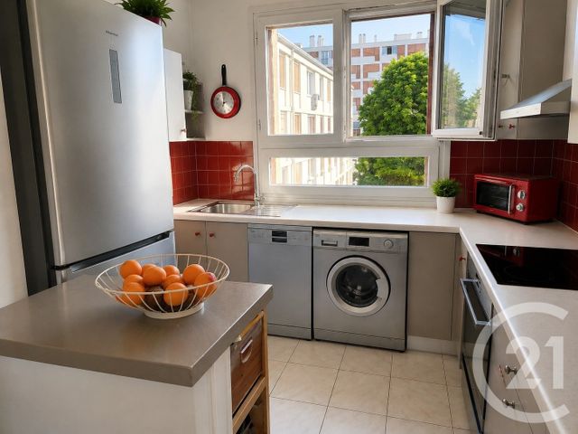 Appartement F4 à vendre - 4 pièces - 64.06 m2 - ST MAUR DES FOSSES - 94 - ILE-DE-FRANCE - Century 21 La Pie